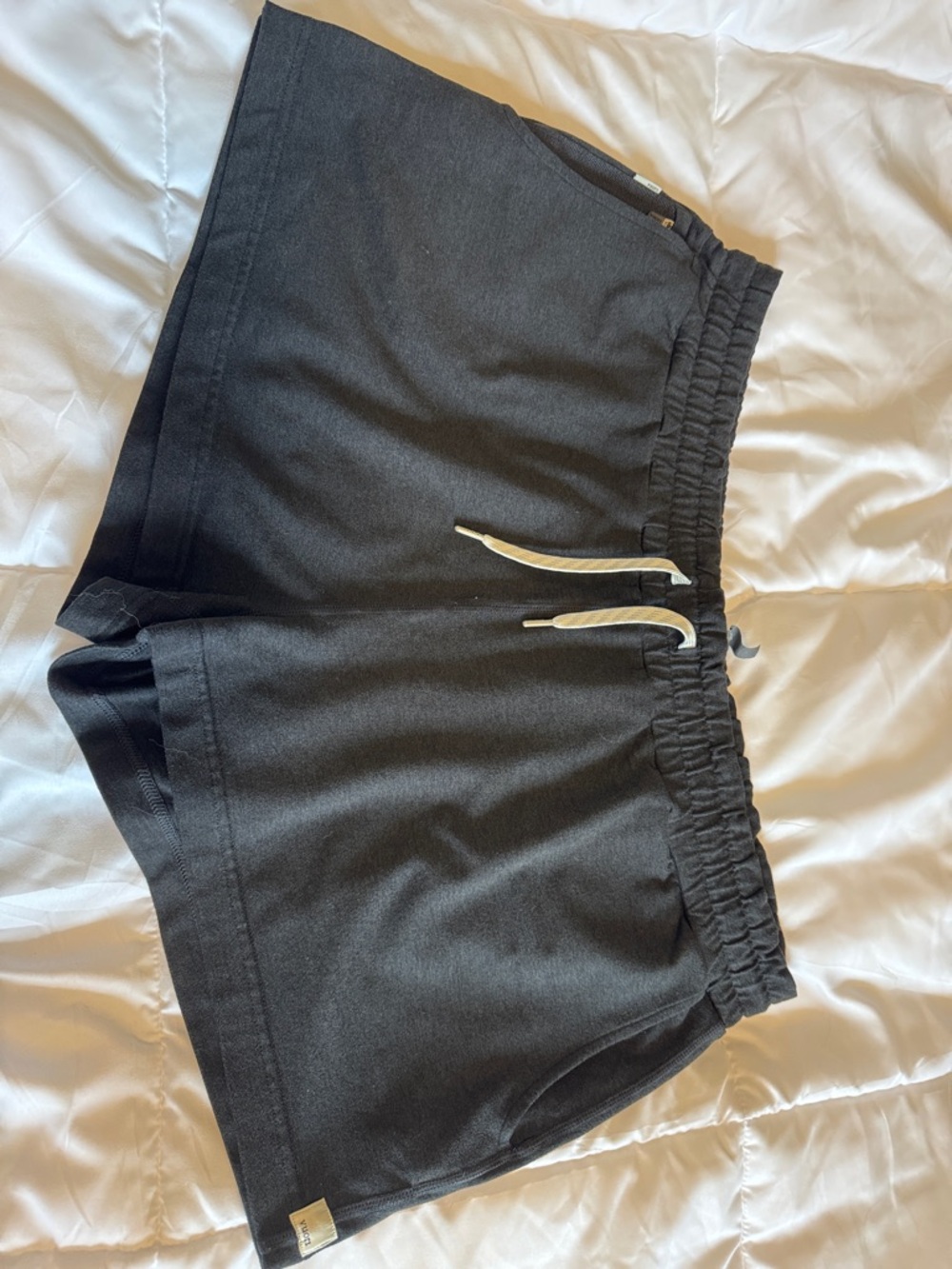 Vuori Black Athletic Shorts with Elastic Waistband Size XL